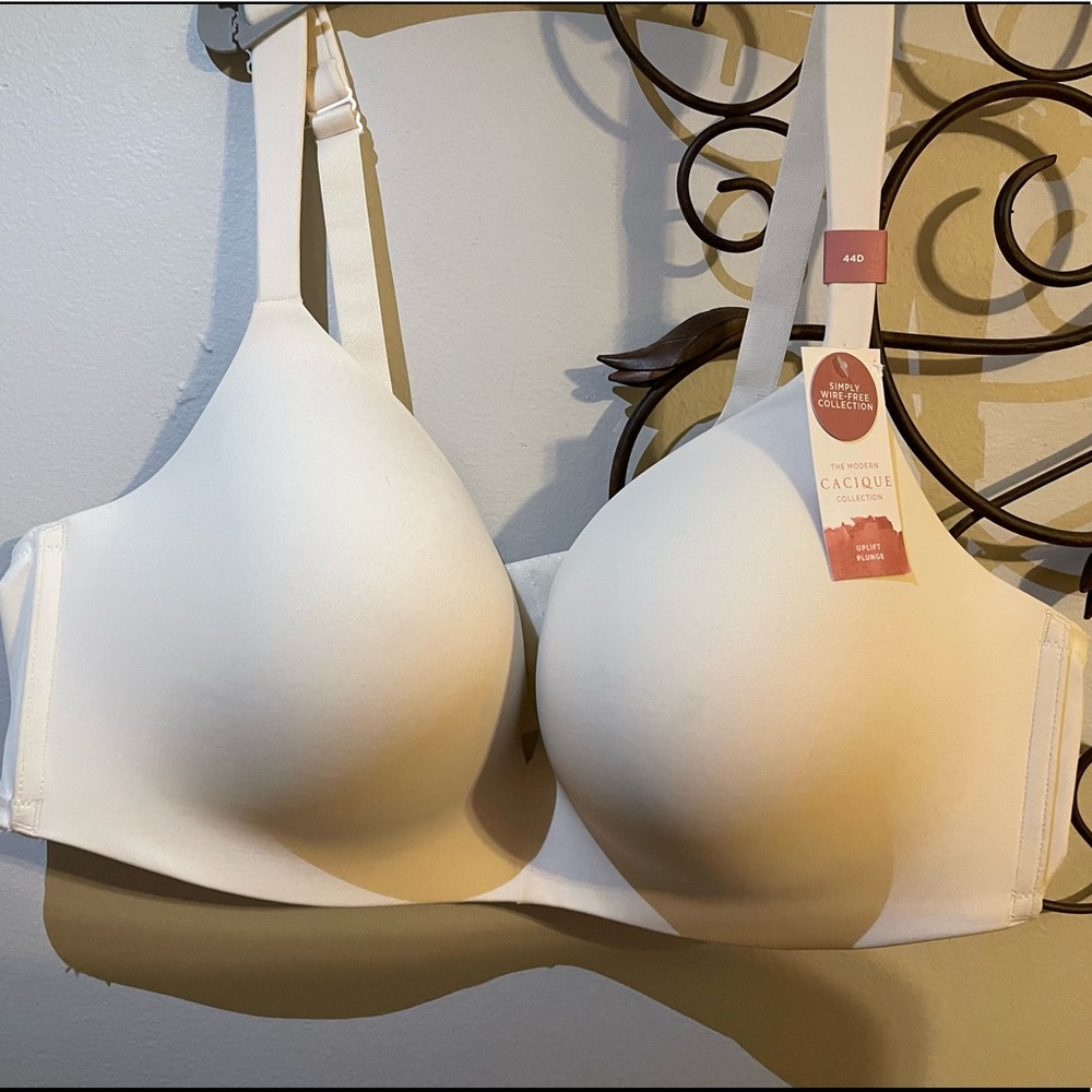 Cacique Off White Uplift Plunge 44D